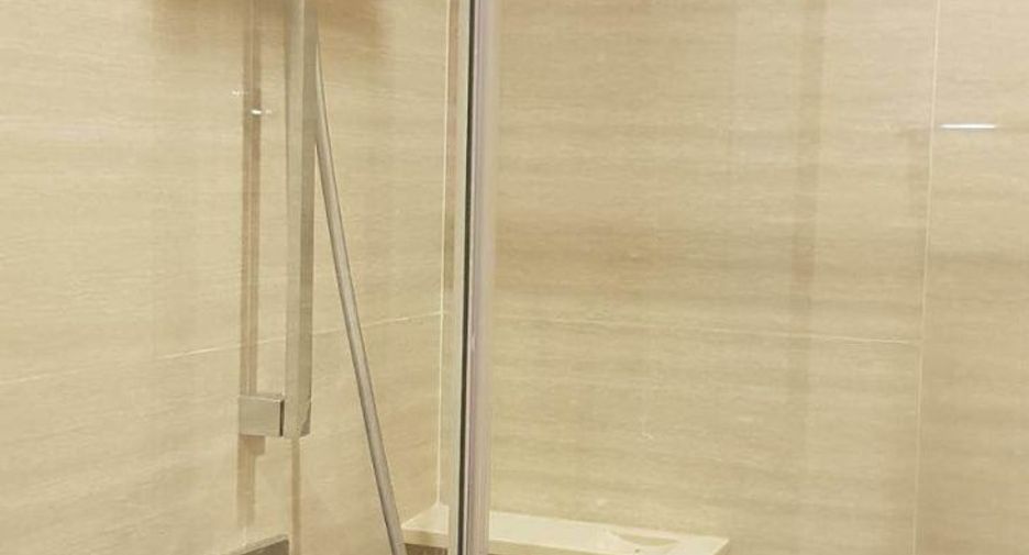 Продажа 1 кровать кондо в Хуаи Кхщанг, Бангкок