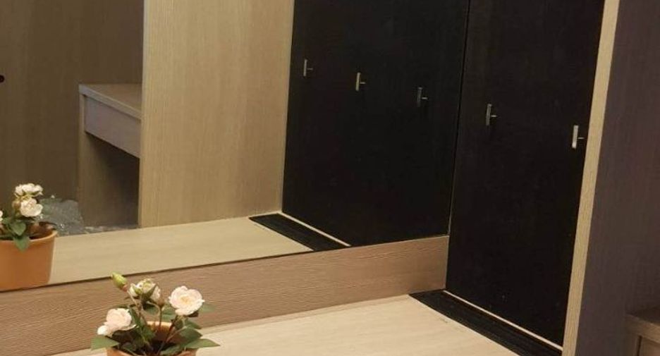 Продажа 1 кровать кондо в Хуаи Кхщанг, Бангкок