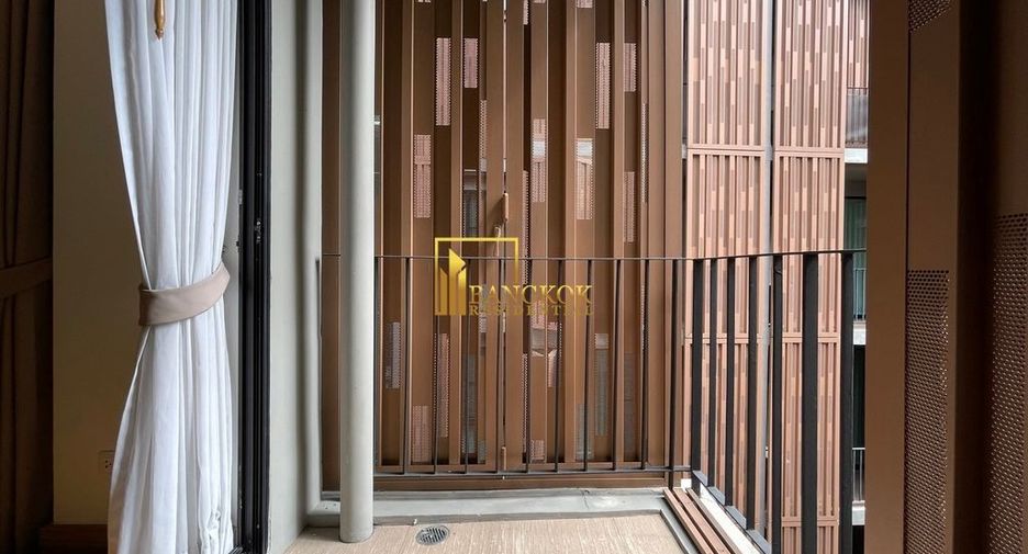 For rent 2 bedrooms serviced apartment in Watthana, Bangkok