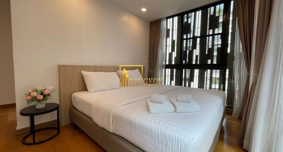 For rent 2 bedrooms serviced apartment in Watthana, Bangkok