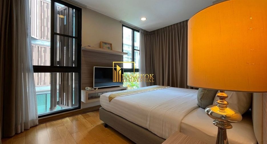 For rent 2 bedrooms serviced apartment in Watthana, Bangkok