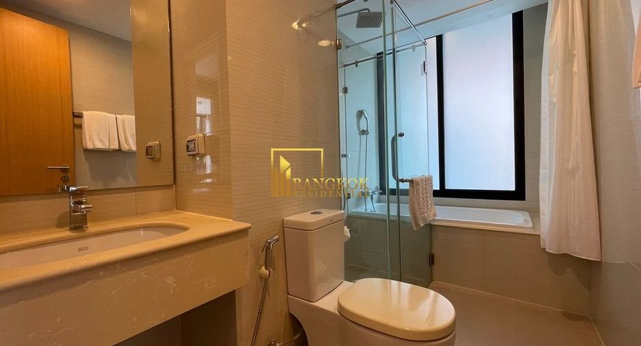 For rent 2 bedrooms serviced apartment in Watthana, Bangkok