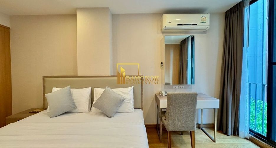 For rent 2 bedrooms serviced apartment in Watthana, Bangkok