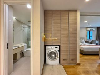For rent 2 bedrooms serviced apartment in Watthana, Bangkok