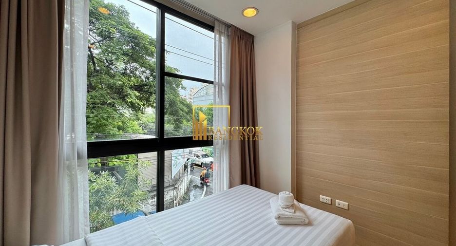For rent 2 bedrooms serviced apartment in Watthana, Bangkok