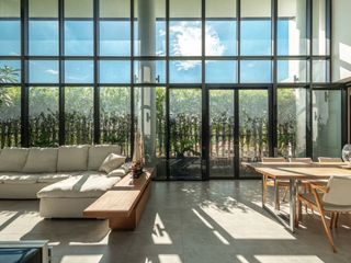 For rent そして for sale 12 Beds house in Bang Kapi, Bangkok