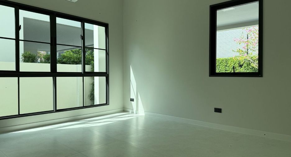 For rent 4 bed house in Bang Phli, Samut Prakan