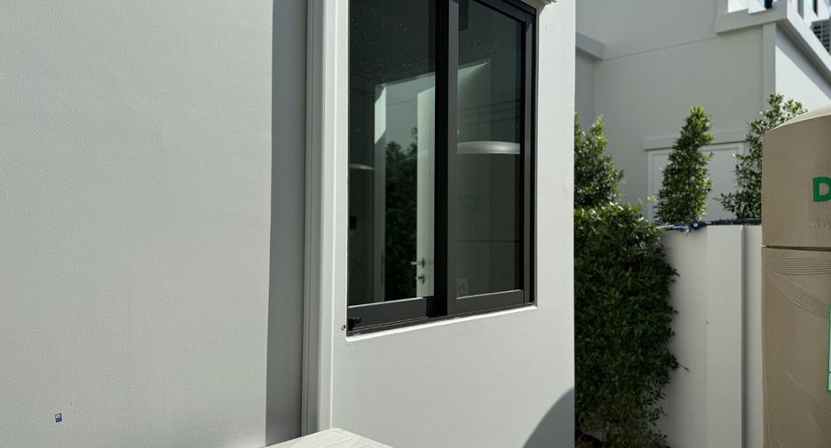 For rent 4 bed house in Bang Phli, Samut Prakan