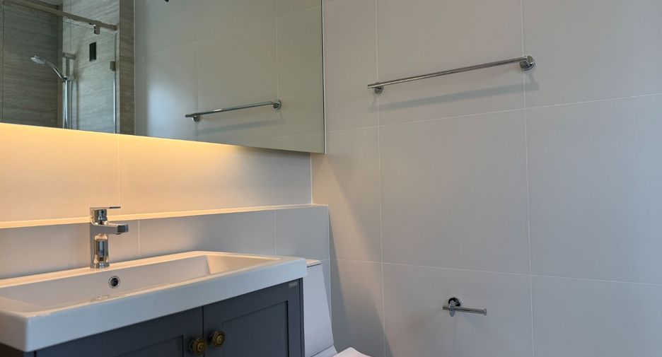 For rent 4 bed house in Bang Phli, Samut Prakan