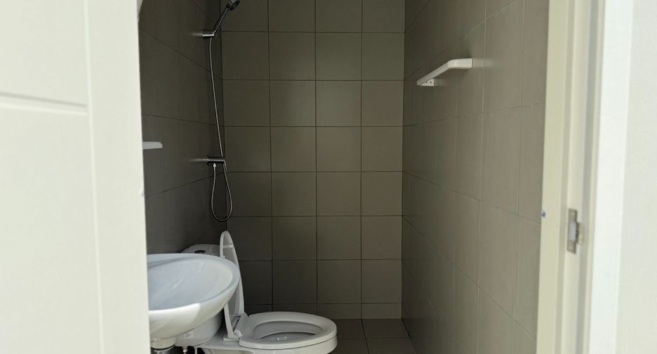 For rent 4 bed house in Bang Phli, Samut Prakan