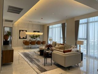 À vendre 3 chambres condo à Khlong Toei, Bangkok