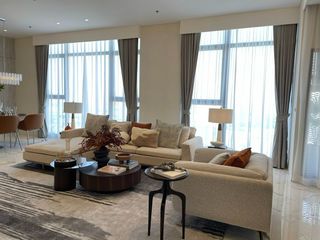 À vendre 3 chambres condo à Khlong Toei, Bangkok