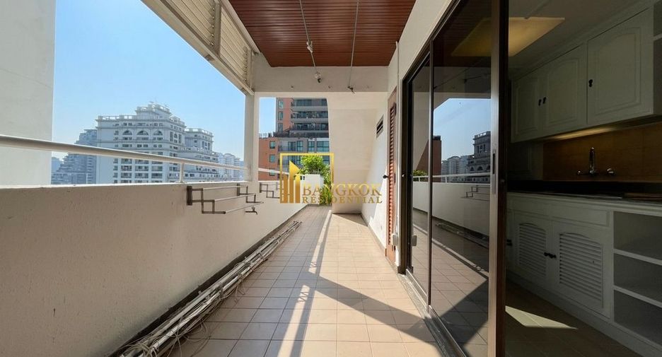 Apartamento en alquiler de 3 habitaciones en Watthana, Bangkok