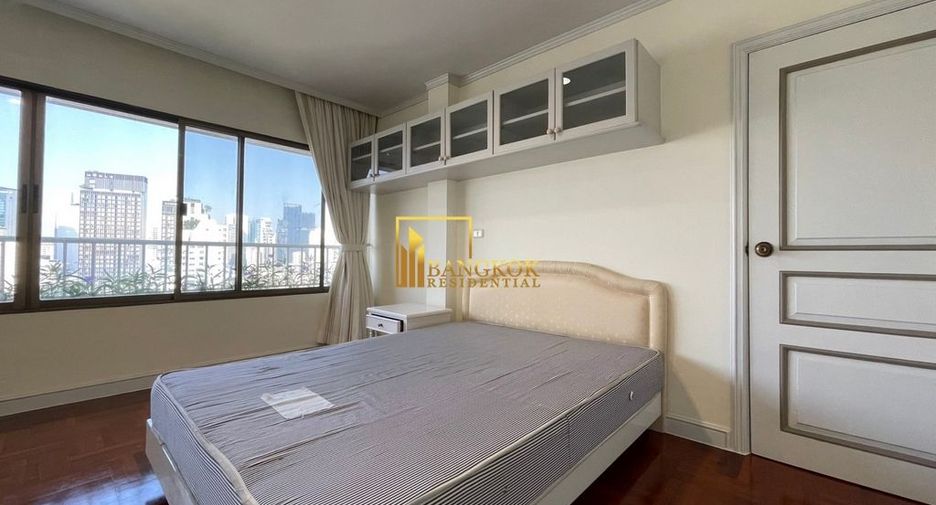 Apartamento en alquiler de 3 habitaciones en Watthana, Bangkok