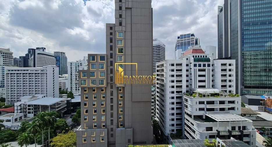 For rent 2 bedrooms apartment in Khlong Toei, Bangkok