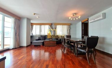 For rent 3 bedrooms apartment in Khlong Toei, Bangkok