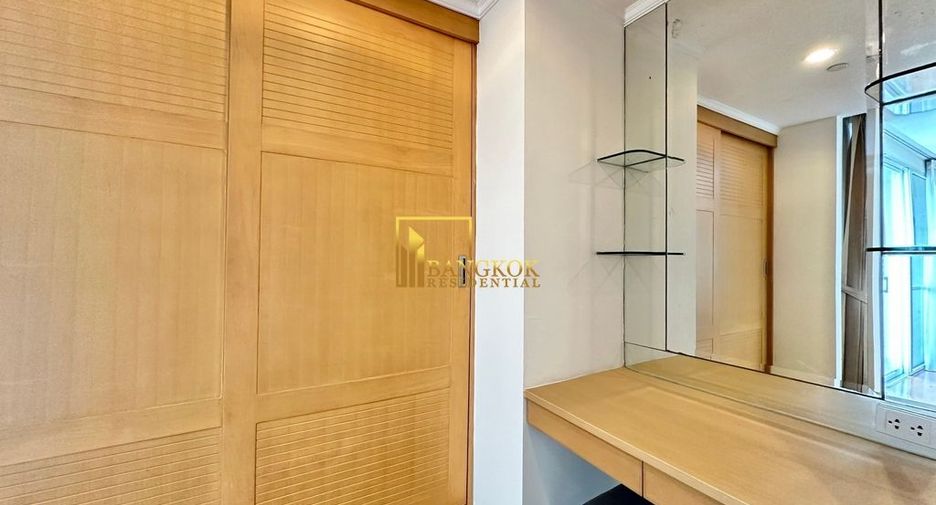 Apartamento en alquiler de 3 habitaciones en Khlong Toei, Bangkok