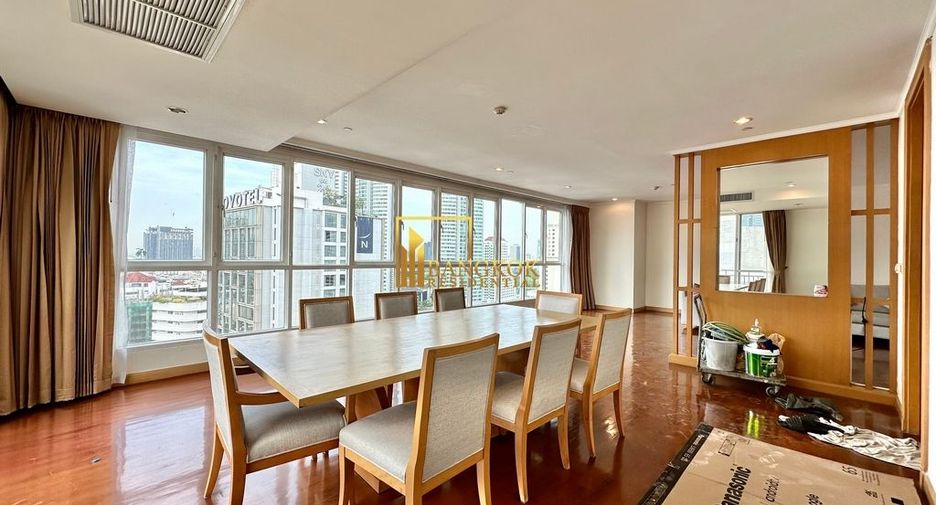 Apartamento en alquiler de 3 habitaciones en Khlong Toei, Bangkok