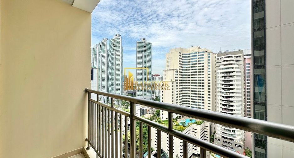 Apartamento en alquiler de 3 habitaciones en Khlong Toei, Bangkok