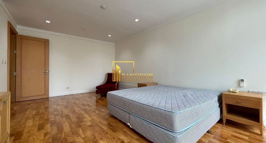 Apartment zur Miete mit 3 Zimmer in Khlong Toei, Bangkok