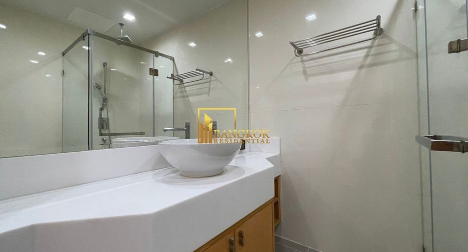 Apartment zur Miete mit 3 Zimmer in Khlong Toei, Bangkok