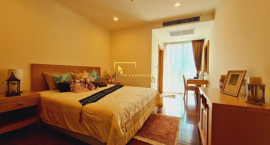Apartment zur Miete mit 3 Zimmer in Khlong Toei, Bangkok