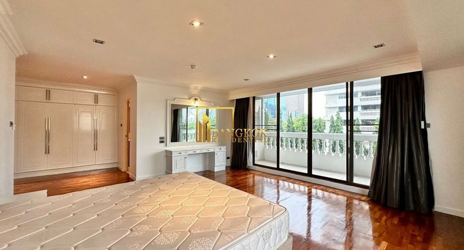 For rent 4 ベッドルーム apartment in Khlong Toei, Bangkok