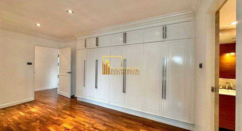 For rent 4 ベッドルーム apartment in Khlong Toei, Bangkok