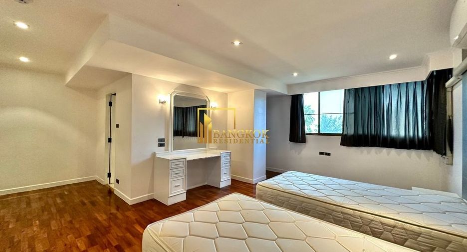 For rent 4 ベッドルーム apartment in Khlong Toei, Bangkok