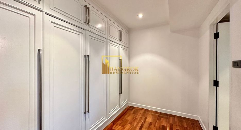 For rent 4 ベッドルーム apartment in Khlong Toei, Bangkok