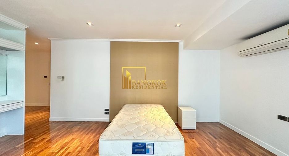 For rent 4 ベッドルーム apartment in Khlong Toei, Bangkok