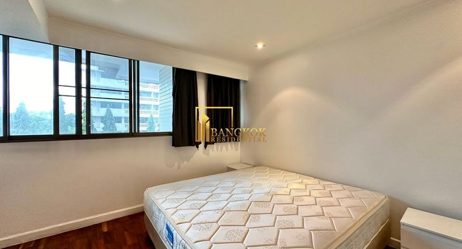 For rent 4 ベッドルーム apartment in Khlong Toei, Bangkok