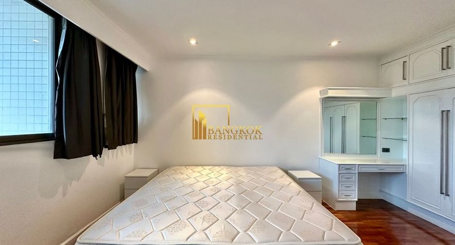 For rent 4 ベッドルーム apartment in Khlong Toei, Bangkok