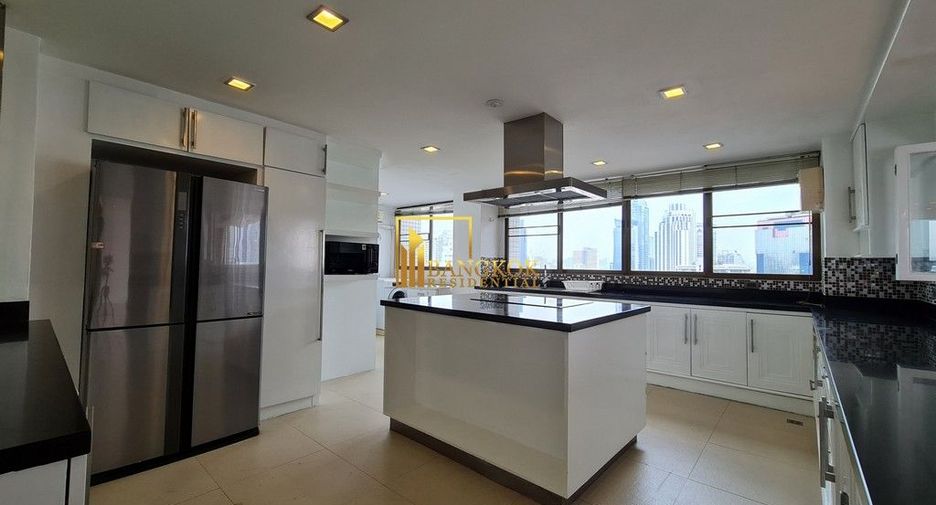 For rent 4 ベッドルーム apartment in Khlong Toei, Bangkok