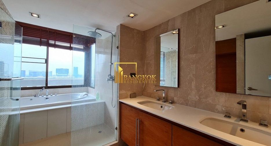 For rent 4 ベッドルーム apartment in Khlong Toei, Bangkok
