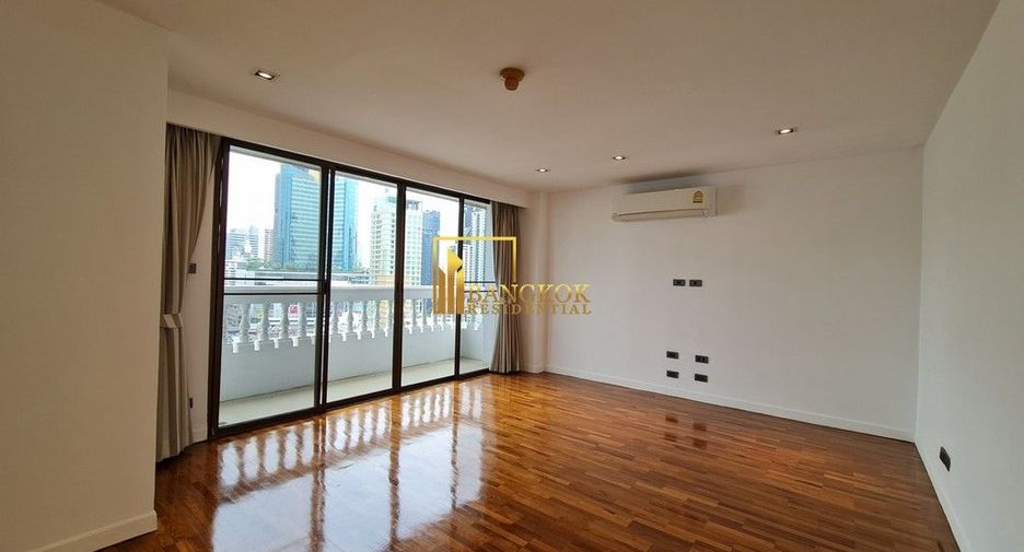 For rent 4 ベッドルーム apartment in Khlong Toei, Bangkok