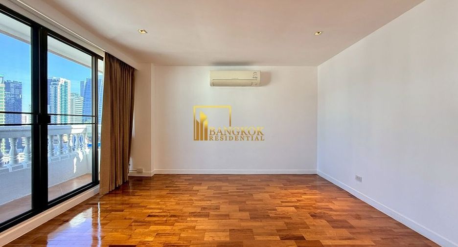For rent 4 bedrooms apartment in Khlong Toei, Bangkok