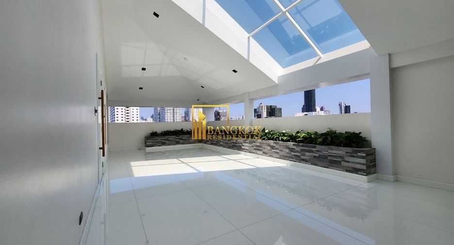 À louer 2 chambres appartement à Watthana, Bangkok