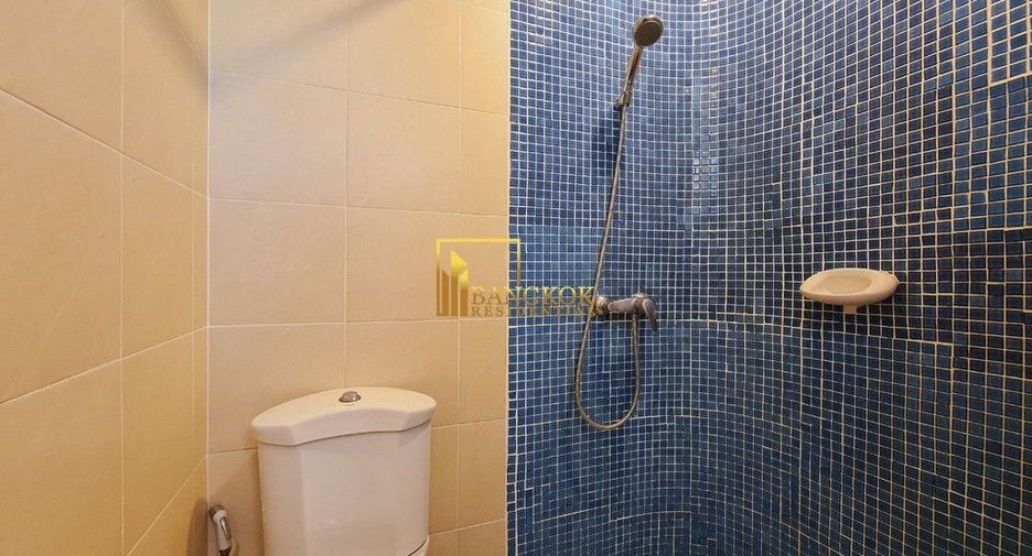 For rent 3 bedrooms apartment in Pathum Wan, Bangkok