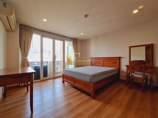 For rent 3 bedrooms apartment in Pathum Wan, Bangkok