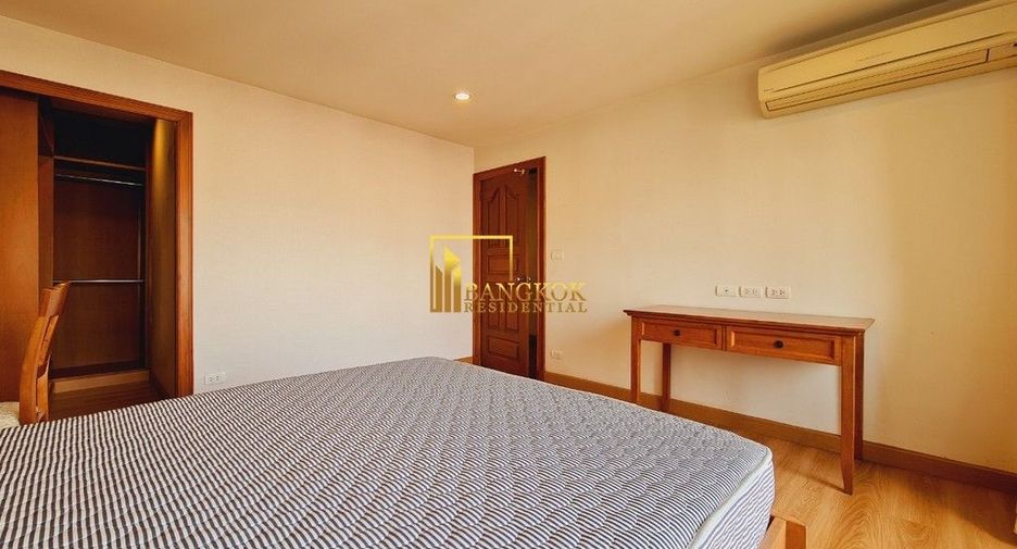 For rent 3 bedrooms apartment in Pathum Wan, Bangkok