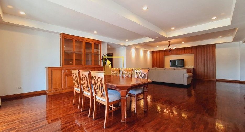 For rent 3 bedrooms apartment in Pathum Wan, Bangkok