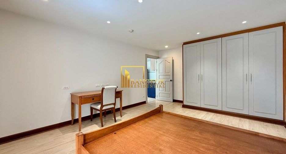 For rent 2 bedrooms apartment in Pathum Wan, Bangkok