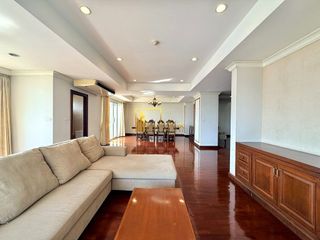 For rent 4 ベッドルーム apartment in Pathum Wan, Bangkok