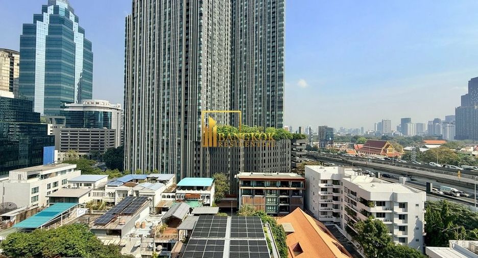 For rent 4 bedrooms apartment in Pathum Wan, Bangkok