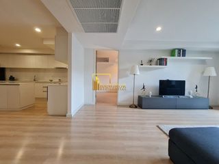 For rent 3 bedrooms apartment in Watthana, Bangkok