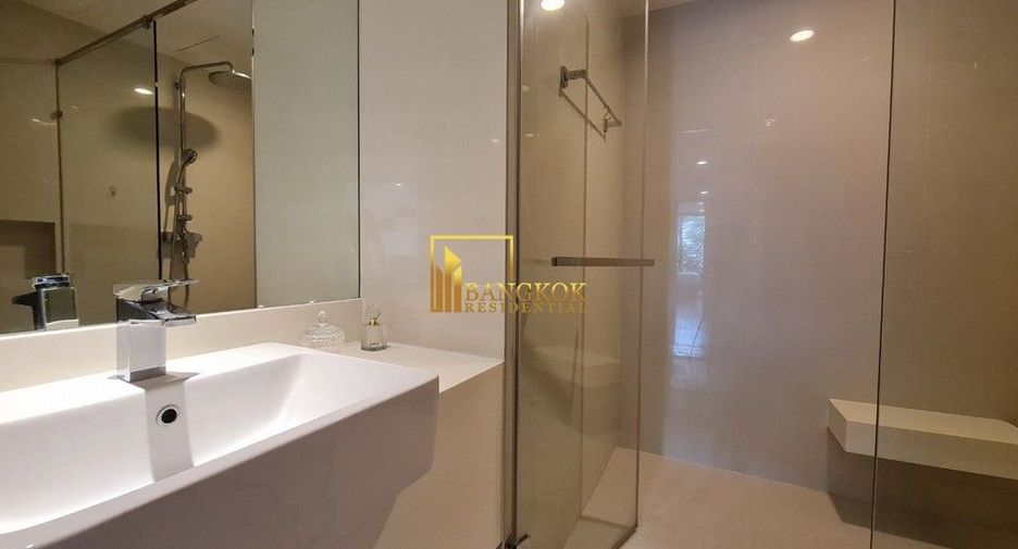 For rent 3 bedrooms apartment in Watthana, Bangkok