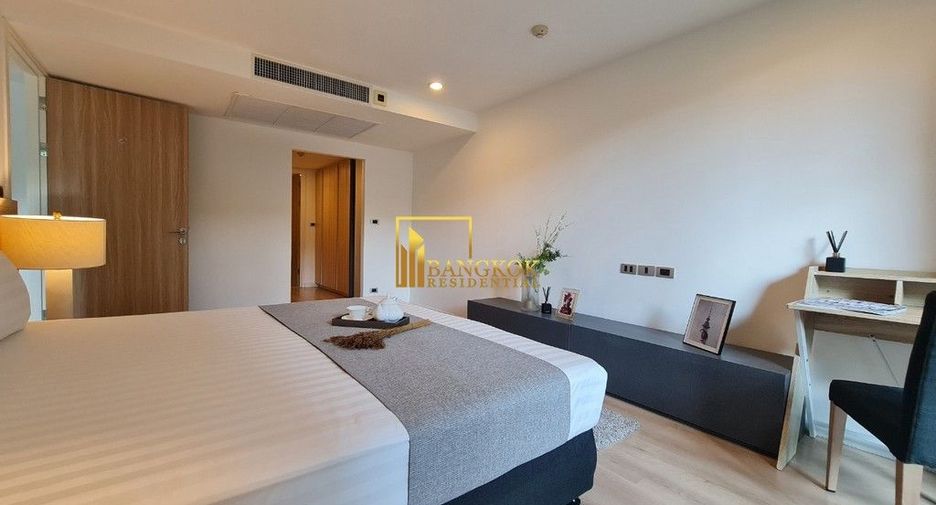 For rent 3 bedrooms apartment in Watthana, Bangkok