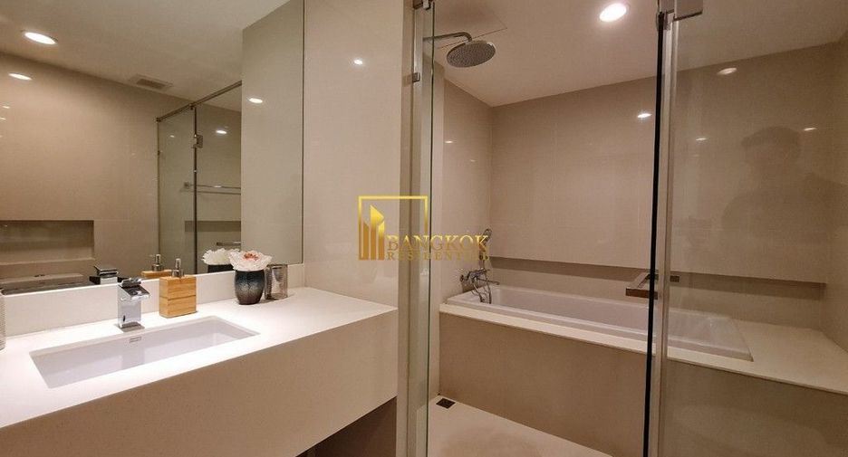For rent 3 bedrooms apartment in Watthana, Bangkok