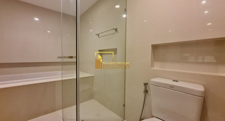 For rent 3 bedrooms apartment in Watthana, Bangkok